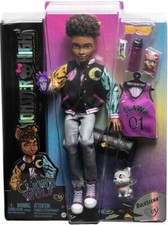 Monster High Doll, Clawd Wolf Werewolf with Pet Gargoyle Bulldog