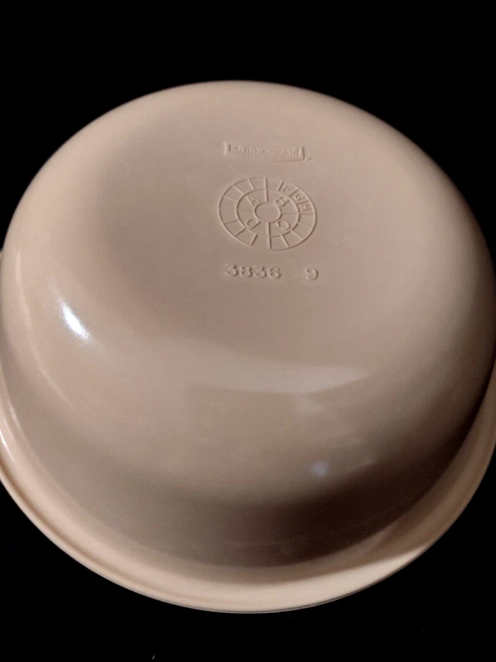 Set/9 RUBBERMAID (9) 6" Peach Orange Cereal Bowls 3836 9 Vintage EXCELLENT! - Image 3 of 4