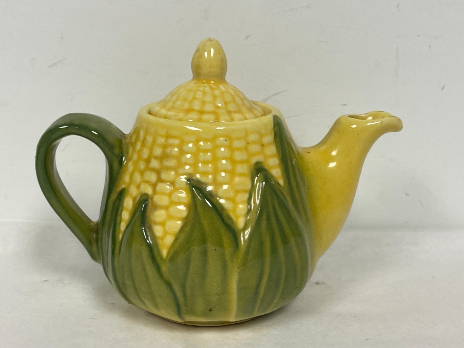 Vintage Shawnee Pottery 65 Corn King TEAPOT Dishes USA eBay