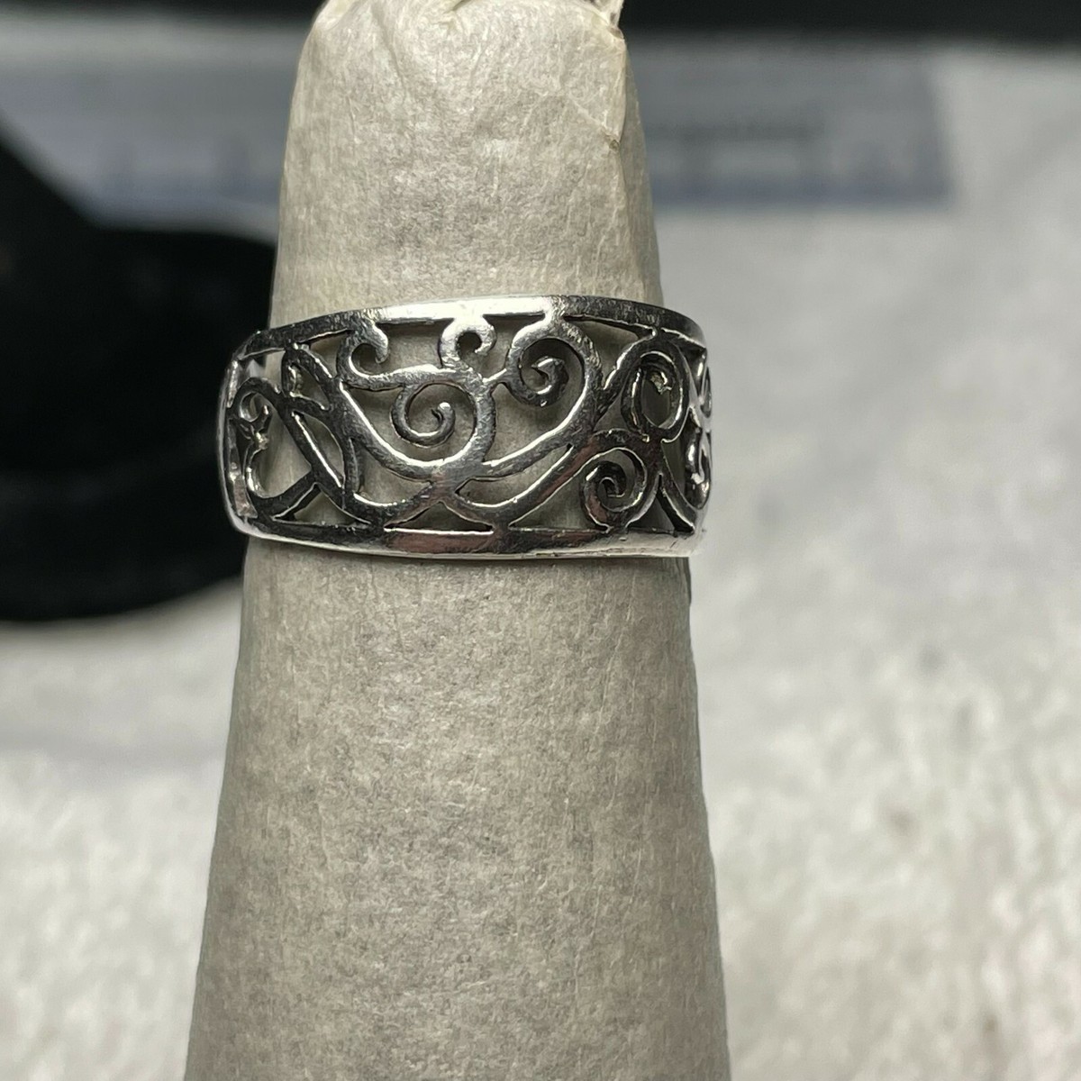 Vintage Sterling Silver 925 Wide Band Ring with Scroll