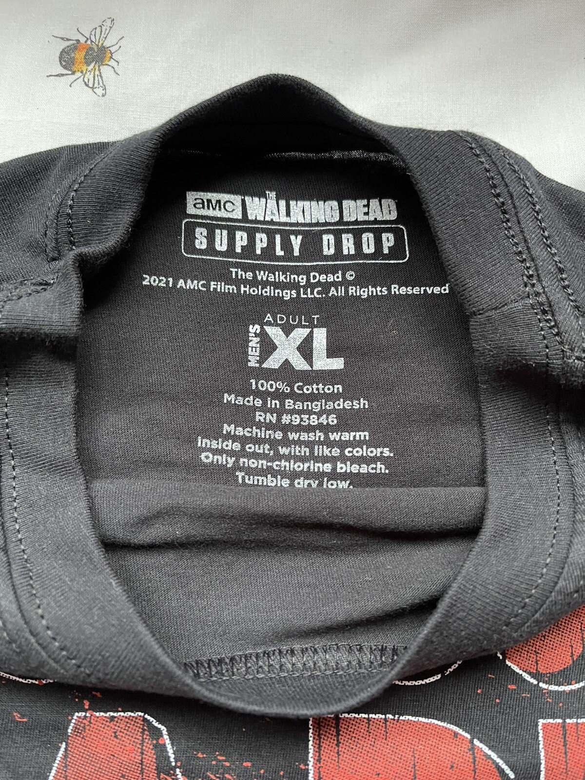 The Walking Dead Supply Drop: Fall 2021 - NEGAN POP INCLUDED - Shirt Size (XL) GORĄCE, klasyczne