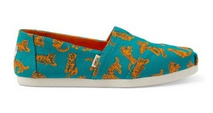 teal toms shoes