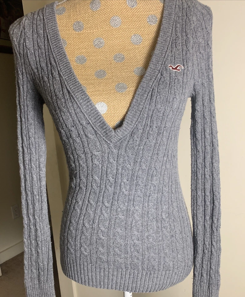 Vintage Y2K HOLLISTER CABLE KNIT HENLEY SWEATER RABBIT HAIR BLEND BELLA SWAN M - Image 3 of 4