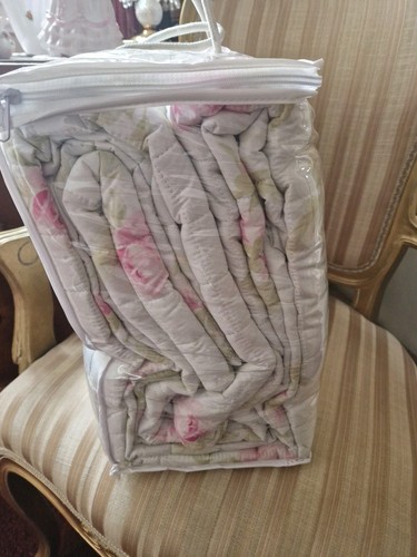 SANDERSON "ADELE" Raspberry/Ivory Floral KING Quilted Bedspread Throw NWT. £340 - Picture 6 of 11