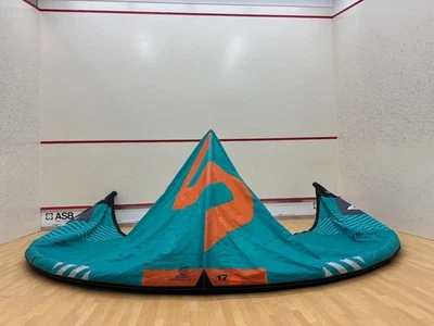Drachenschleuder Ghost v3 17qm 2025. Tolle Leichtwindmaschine - Bild 1 von 4