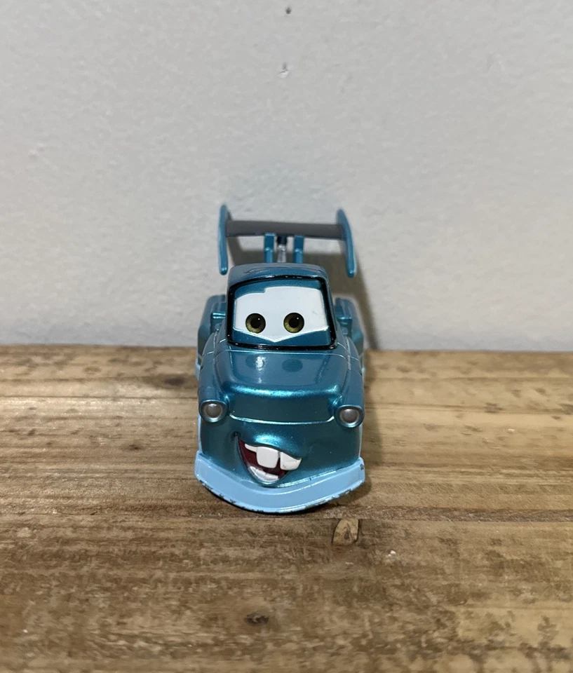 Disney Pixar Cars Tokyo Mater Blue Metallic Chase Drift Mater 1:43 Disney Store - Image 3 of 4