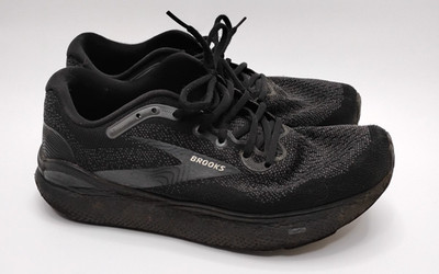Brooks Ghost Max Black on Black Men's Running Shoes Size 10 EE