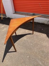 vintage Mid-Century Modern (MCM) corner filler table 1950s/60s