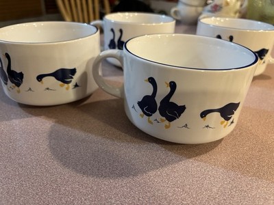 Vintage Blue and White Goose Duck Soup Mugs Porcelain Set Of 4 NIB