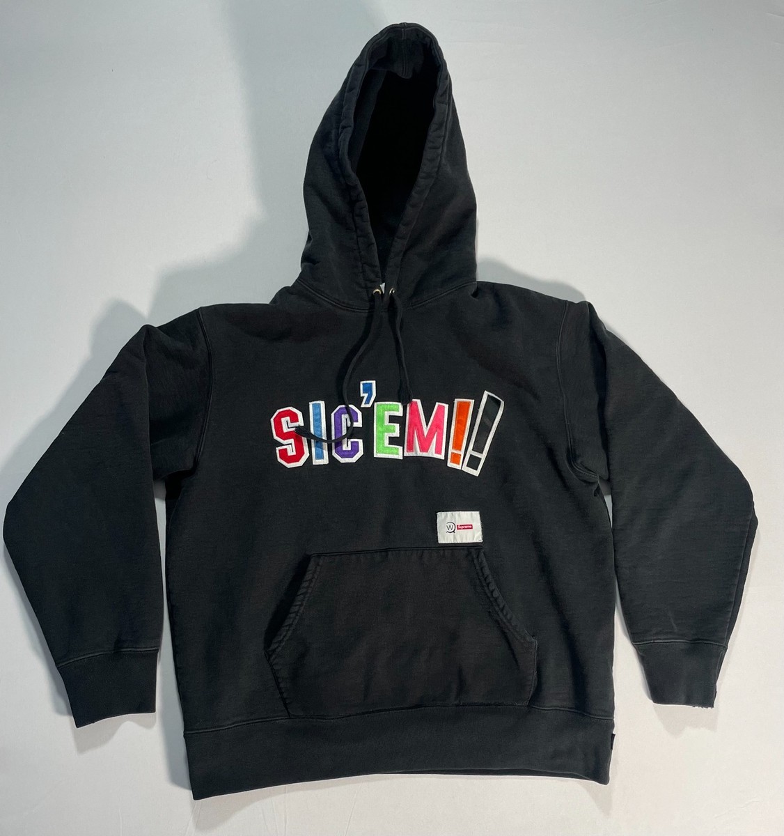 SUPREME × WTAPS Sic'em! Hooded Sweatshirt Men's Size M Black | eBay