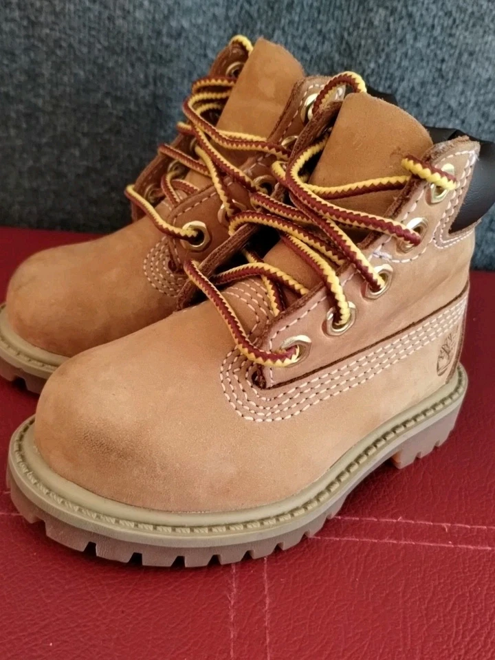 Timberland 6 pulgadas premium niño pequeño talla 4 - botas impermeables marrones  Foto 2 de 4