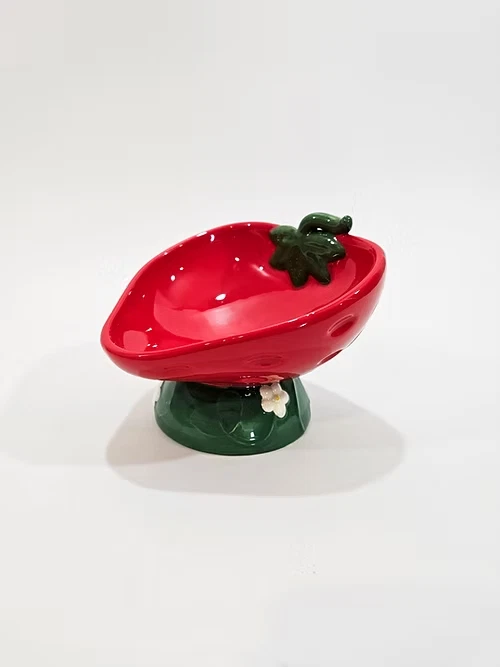 Grifos para gatos serie artesanal ~ plato de comida de cerámica elevado e inclinado para gatos ~ fresa Foto 4 de 4