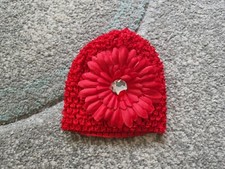 Baby Girl Red Knitted Fashion Cute Beanie Hat Flower Daisy Front 3-6 Mnths 