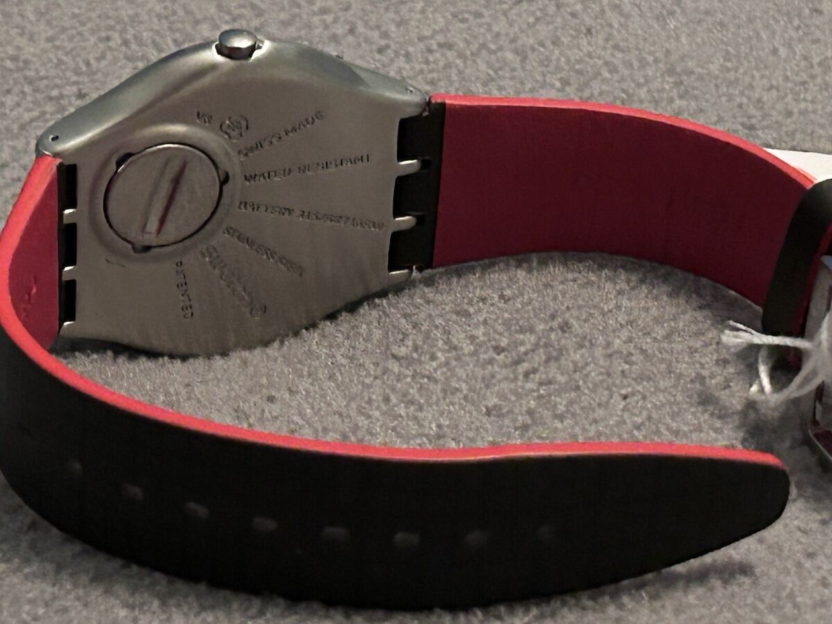 Swatch Q Watch James Bond No Time To Die Limited Edition 42 Swatch Q Watch James Bond No Time To Die Limited Edition 42