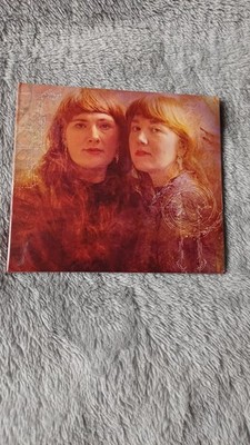 THE RHEINGANS SISTERS START CLOSE IN ,  CD , NEW SEALED ,free u.k. p&p ,RSCD05