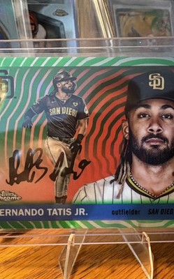 2025 Topps chrome Fernando Tatis Jr.  /99 green wave  ‼️ NUMBER MATCH ‼️ 23/99