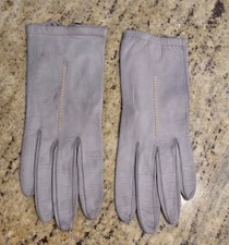 Vintage Womens Size M Gray Soft Kid Leather Formal Gloves Wrist Button