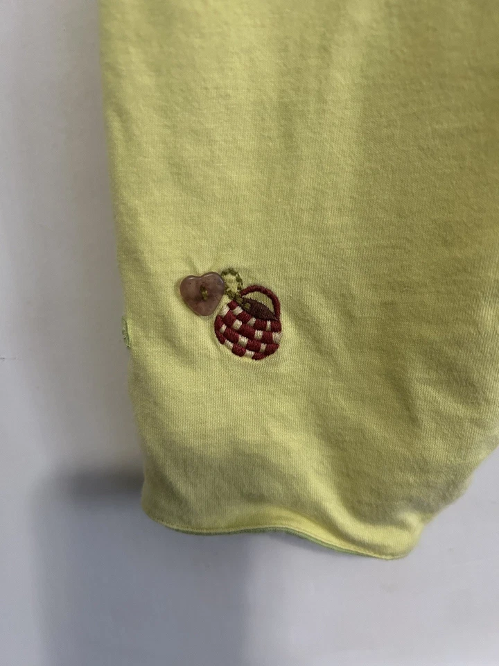 Mameluco bebé vintage con diseños bordados talla 9 meses Foto 2 de 4