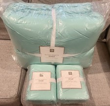 NEW Pottery Barn Teen Ruched Rosette Full/Queen Quilt & Shams, Light Turquoise