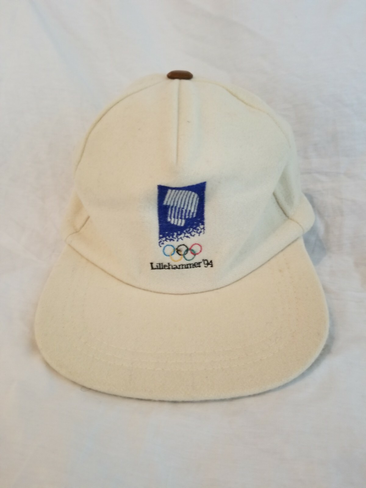 Vintage Lillehammer Olympics 1994 White Wool Cap Gem vintage-lillehammer-olympics-1994-white-wool-cap-gem