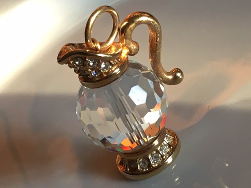 Vintage Swan Signed Swarovski Crystal Rhinestone Pitcher Carafe Charm Pendant - Picture 6 of 9