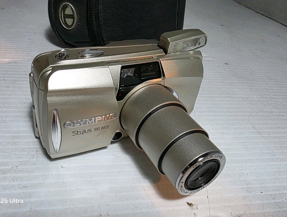 Olympus Stylus 100 Wide 35mm Point and Shoot Camera, Near Mint