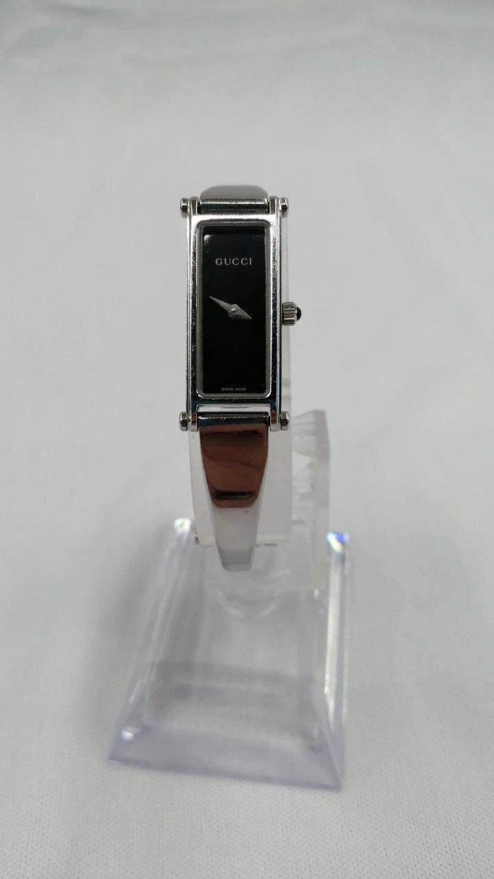 Montre bracelet Gucci 1500L
