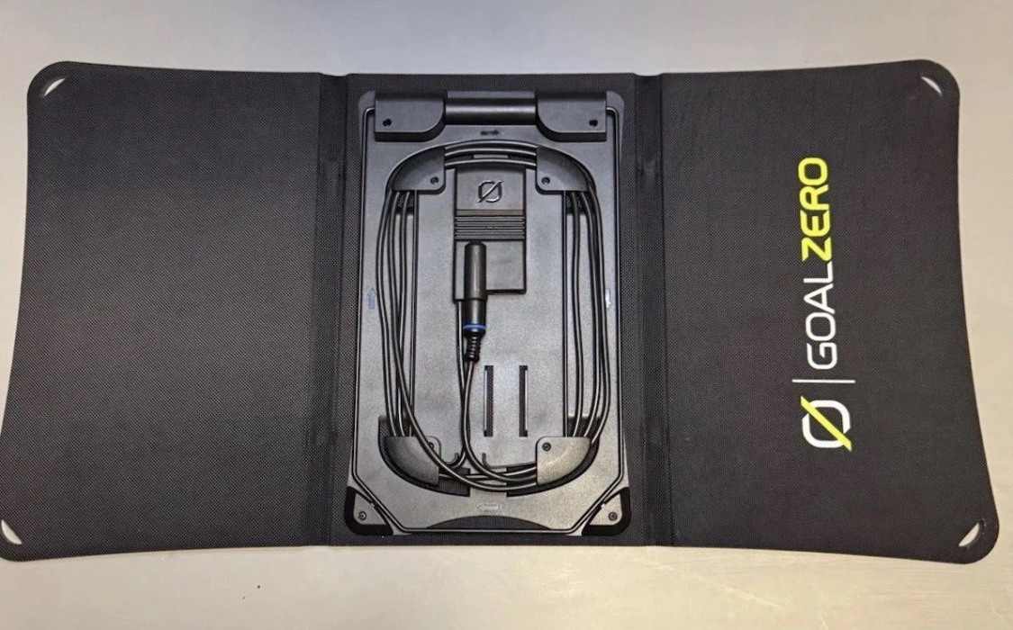 Goal Zero Nomad 20 20W Foldable Solar Panel Charger Black (11910)