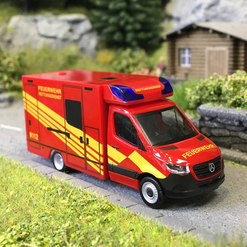 Mercedes Benz, Sprinter '18, Ambulance Fahrtec, pompiers - HERPA 098755 - HO 1/8 | Zustand: Neuf