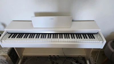 Yamaha Arius YDP-144