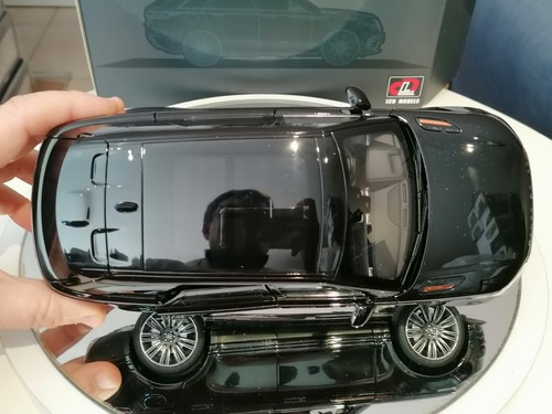 LCD Models 1/18 Range Rover Velar First Edition 2018 MINT with Box Astonishing! - Foto 5 di 22