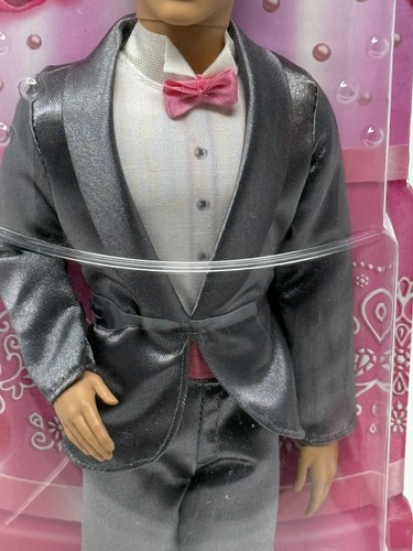 Barbie Where Fashion Meets Fairytale Ken Groom Doll 2014 Mattel CFF38 - Imagen 3 de 14