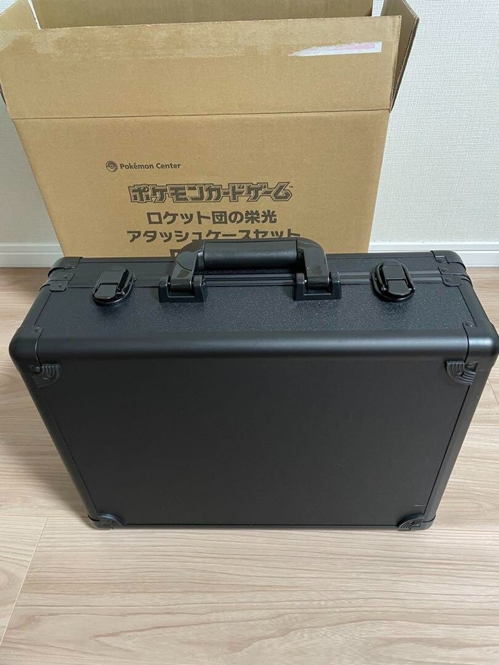 Team Rocket's Glory Attache Case Pokemon Card ese Factory Sealed w-30 Packs
