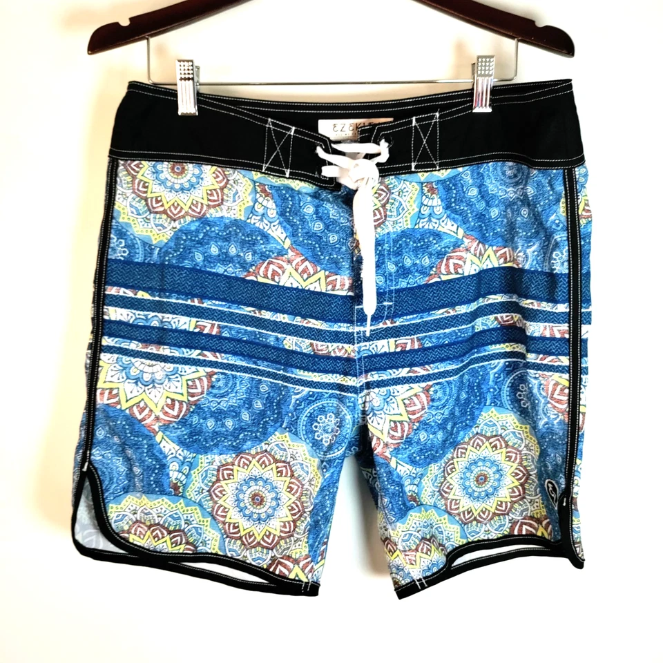 Pantalones cortos de tabla Ezekiel 'All We Have is Now' para hombre 34 azul medallón secado rápido surf Foto 2 de 4