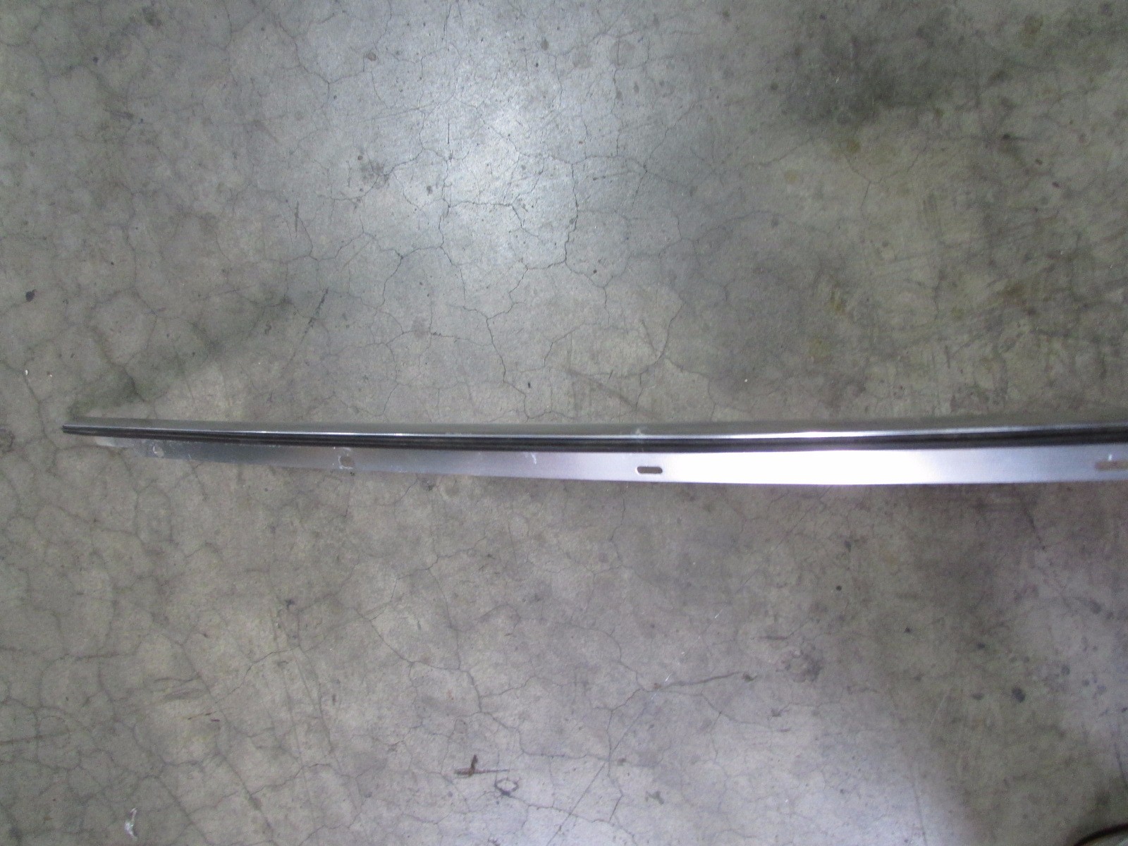 Maserati GranTurismo, LH, Left On Body Trim, Chrome, Used, P/N 82078300