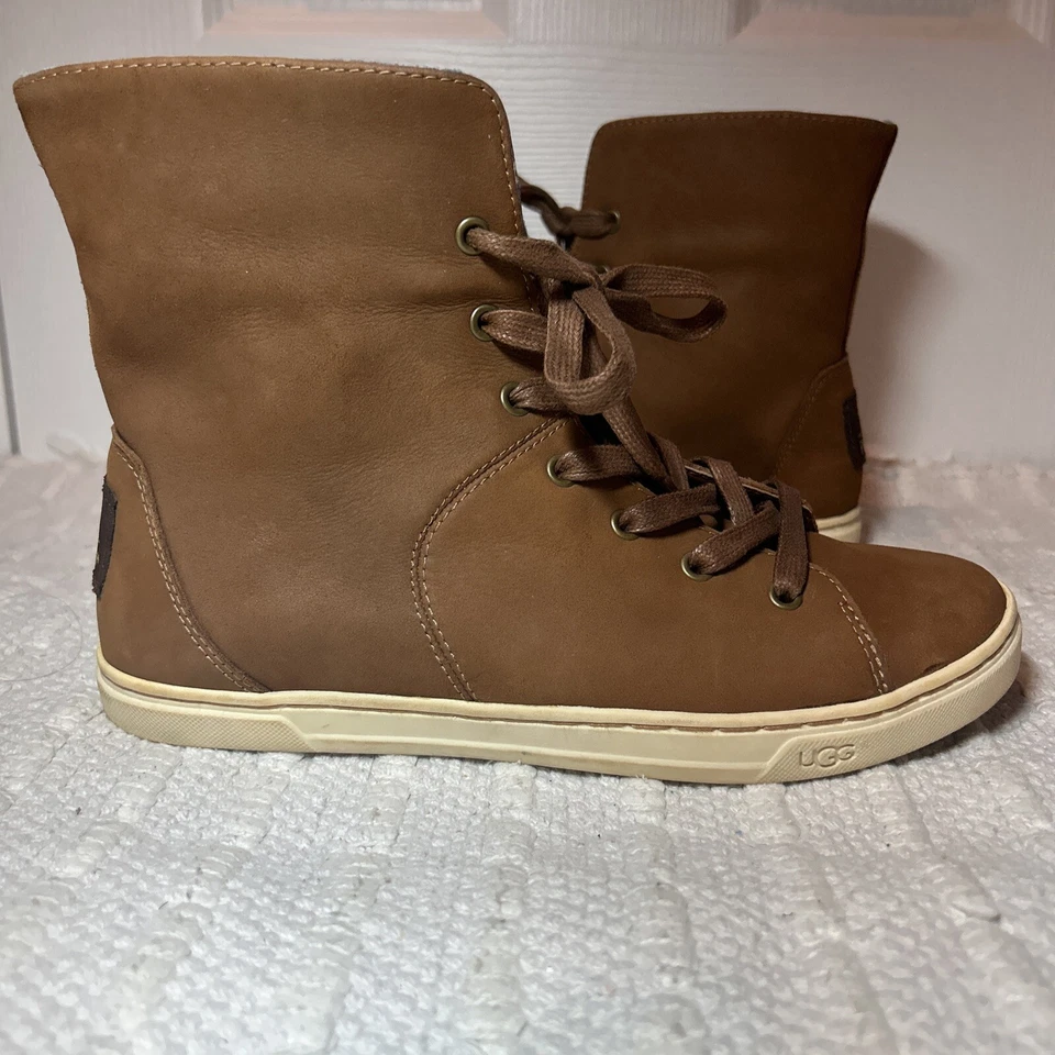 Botas Deportivas UGG Australia Edredón Cuero Castaño Mujer EE. UU. 8 LEER DESCRIPCIÓN Foto 3 de 4