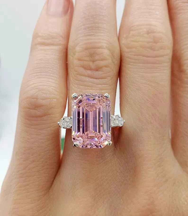 Anillo de diamantes de zafiro rosa natural talla esmeralda de 8,40 quilates de oro blanco de 14 quilates talla 7 Foto 2 de 4