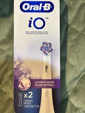 Oral-B iO Series Electric Toothbrush Replacem...