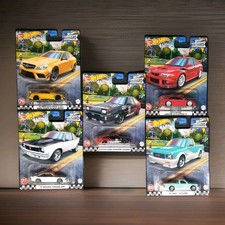 Hot Wheels Premium Boulevard 76-80 Set of 5 Cars with Protectors