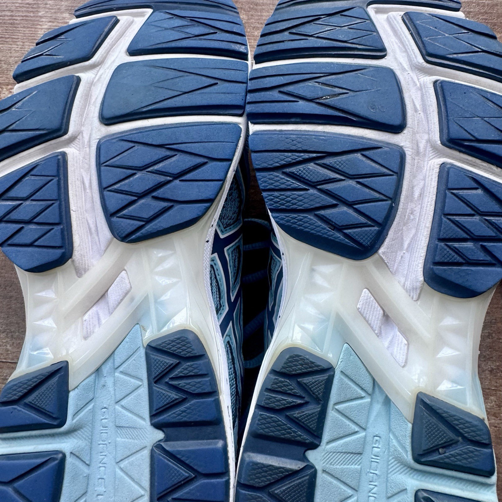 ASICS GT-1000 Running Athletic Shoe Porcelain Blue & White T7A9N-1456 Size 8 thumbnail 7