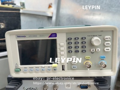 1PCS Tektronix AFG1022 arbitrary function generator 25MHz 125MS/s*IW#pr