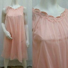 Vintage LORRAINE Peachy Pink Nightgown Nylon Chiffon Embroidered Nightie -Size S