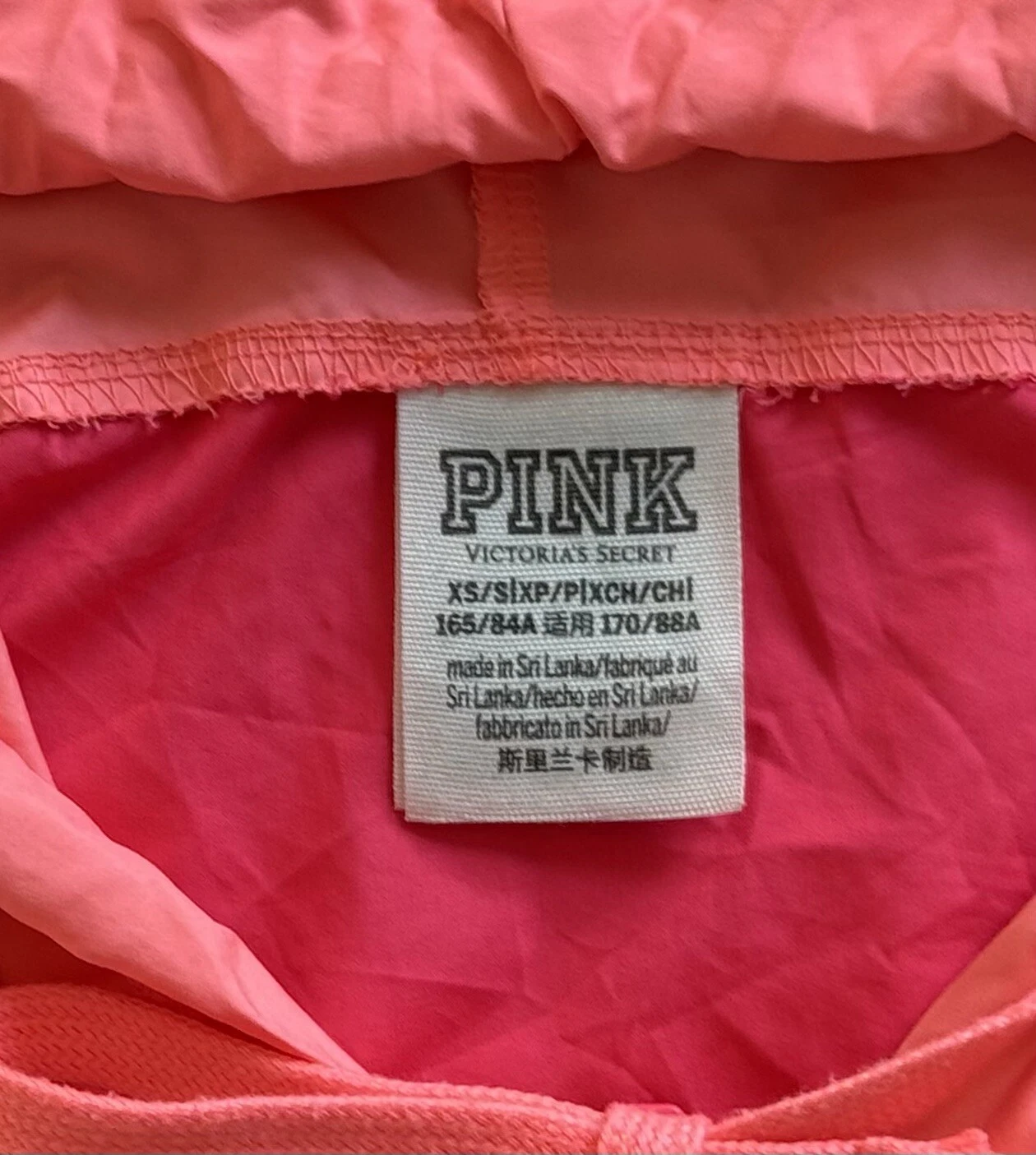 UNDERCOVER Giacca a vento Victoria's Secret ROSA leggera con cappuccio giacca anorak taglia XS NUOVA