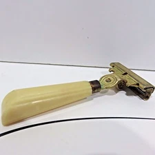 Vintage Schick EVERSHARP RAZOR Plastic Handle 1950's 3.75" Long