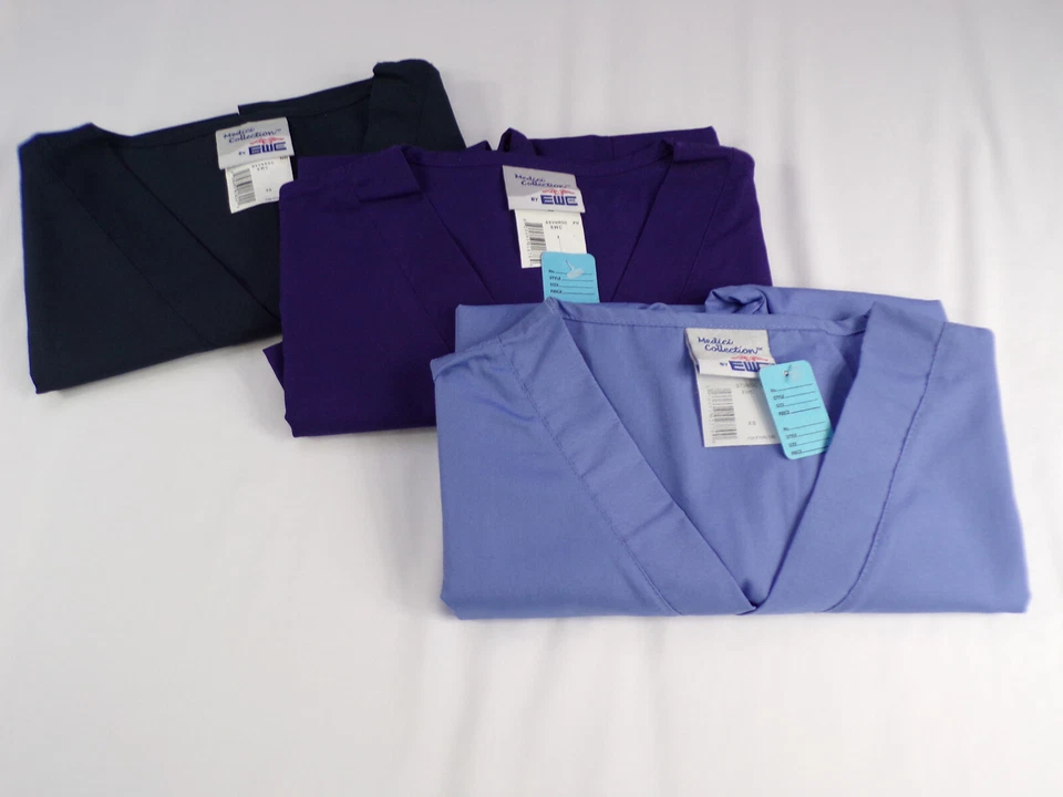THREE NEW Scrubs Tops Medici Collection EWC Womens X-Small V Neck Pockets L24 - Image 2 of 4