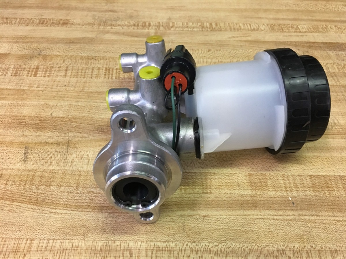 JAPAN BRAKE MASTER CYLINDER OEM 25721GA441 RABESTOS MC39550 SUBARU