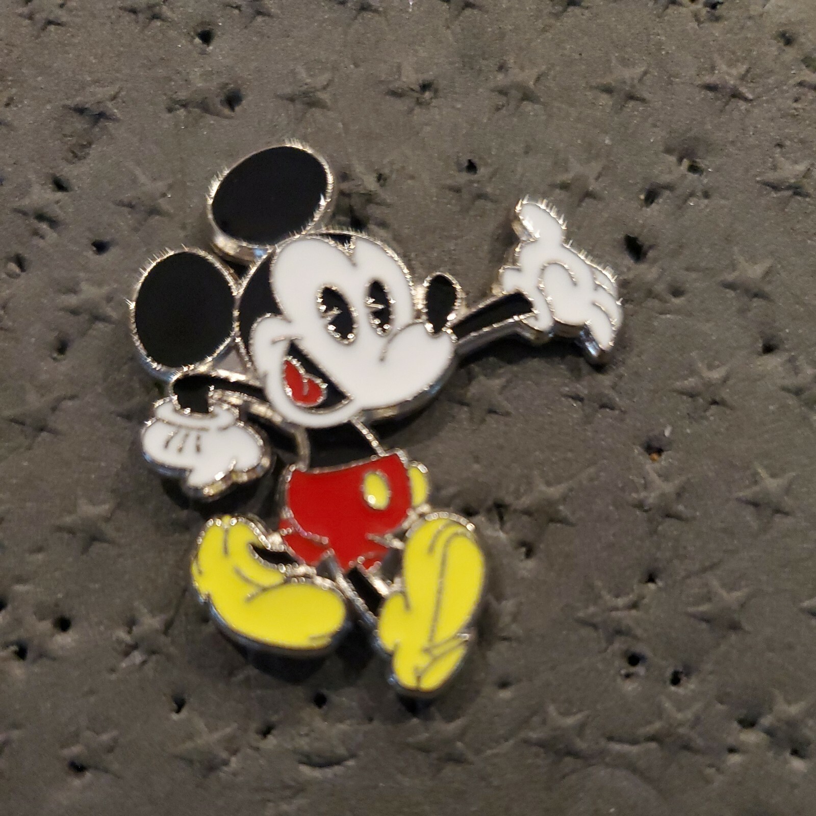 Disney Trading Pin Mickey Mouse Walking Shanghai Disney Resort 2014