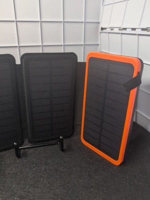 Hiluckey HI-S025 Solar Charger 25000mAh Power Bank 4 Foldable