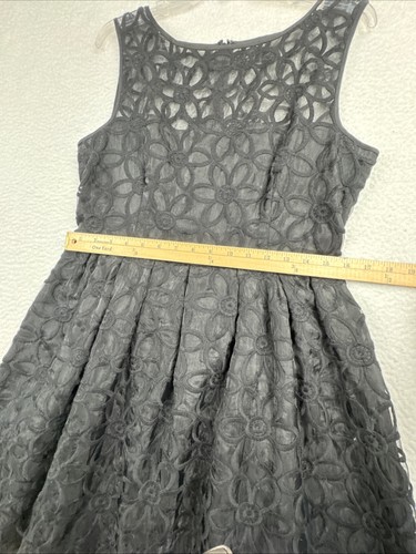 BB Dakota Black Dress Sleeveless Embroidered Sheer Overlay Floral 10 Whimsigoth - Picture 11 of 16