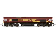 Hornby R30532 RailRoad EWS Class 66 022 Lafarge Charnwood Diesel Loco